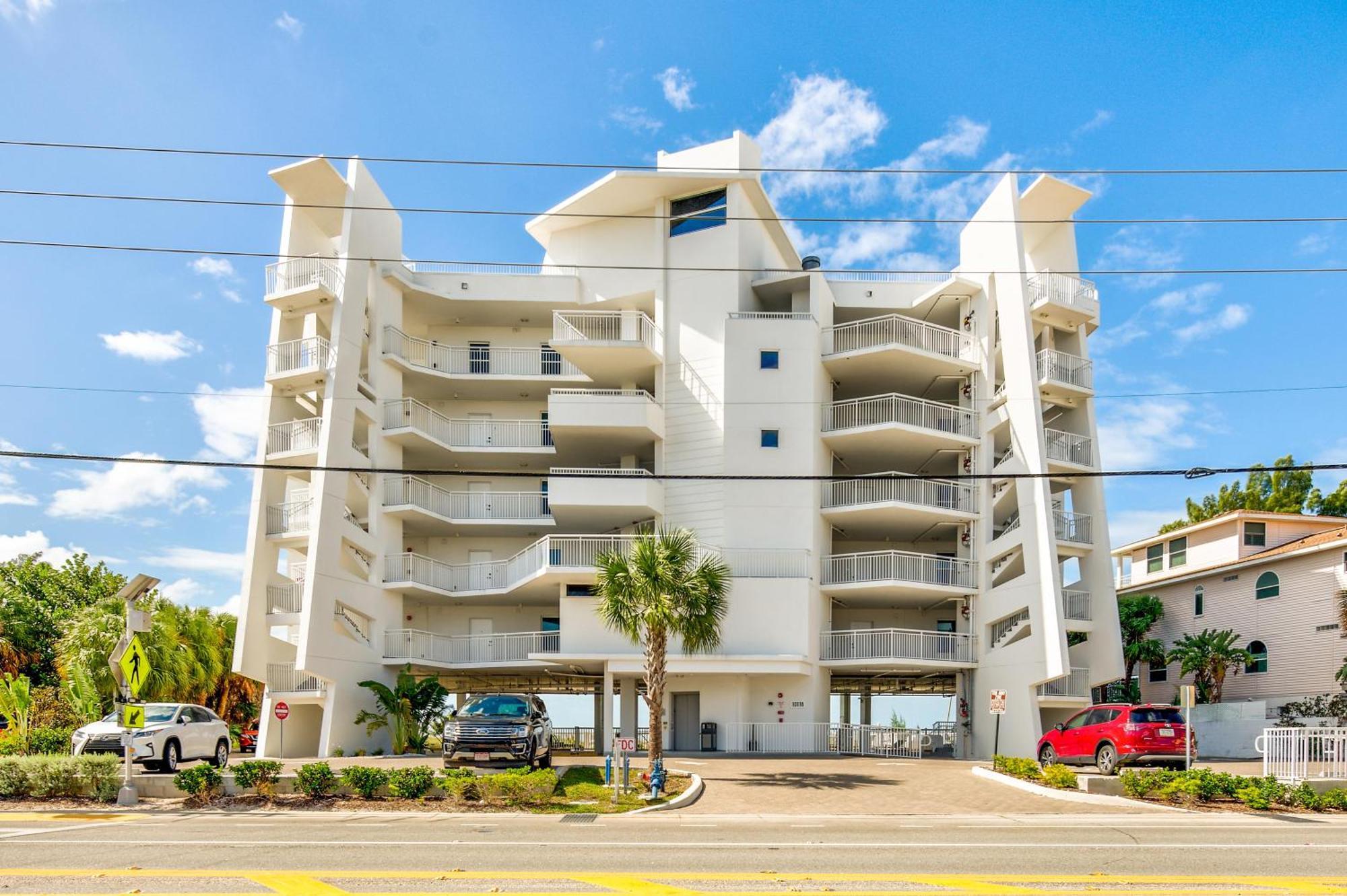 Villa Oceana 202 West St. Pete Beach Exterior foto